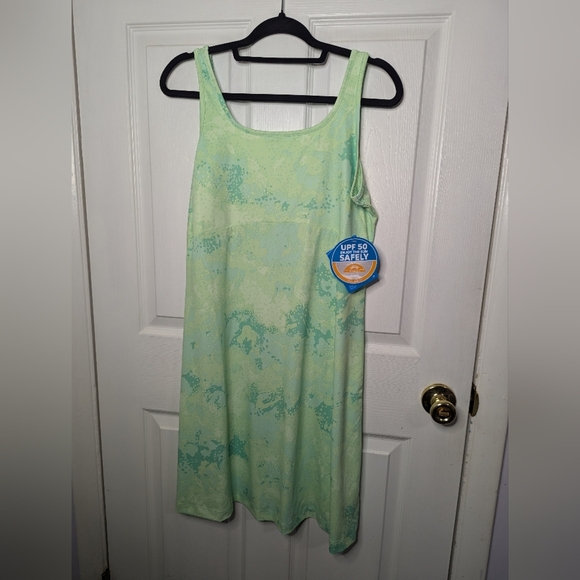 New Columbia PFG Freezer III Dress Womens Large Green Crew Neck Pullover UPF 50 - Picture 1 of 5